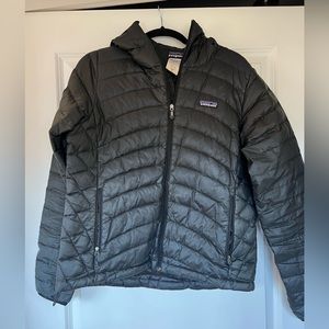 Women’s Patagonia hooded short coat